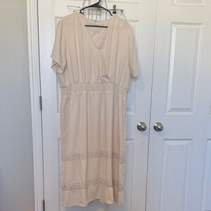 Tea n Rose Cream Midi Dress